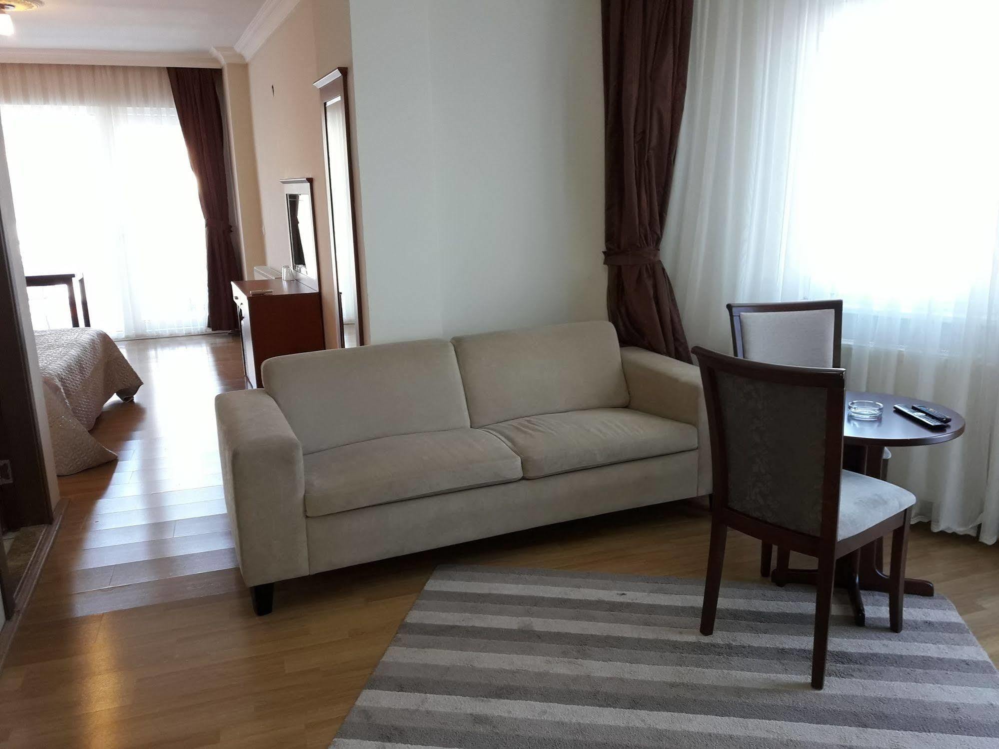 Dogalya Hotel Mudanya Buitenkant foto