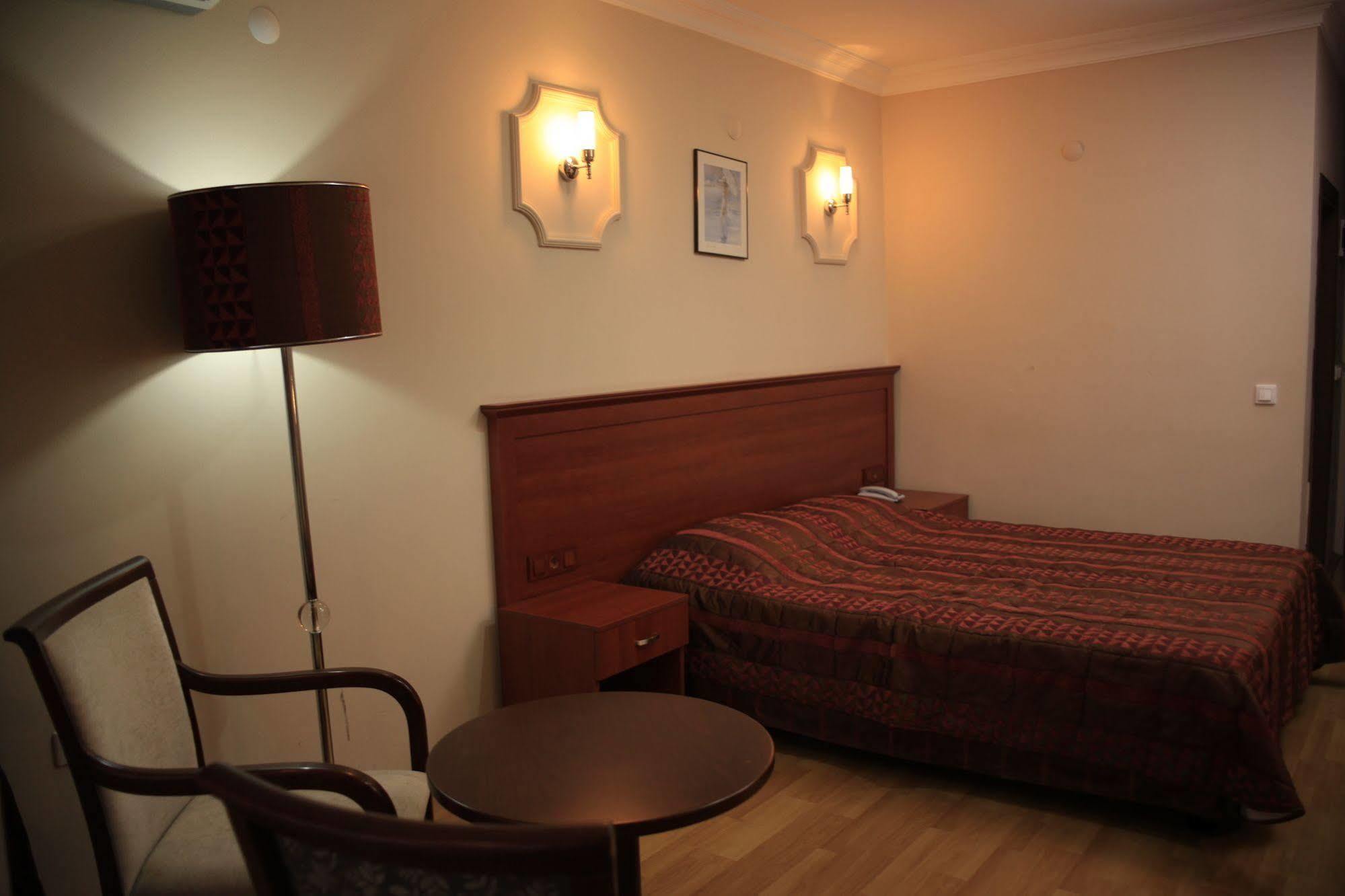 Dogalya Hotel Mudanya Buitenkant foto